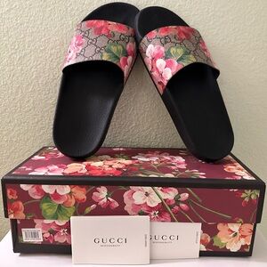 Authentic Gucci GG Bloom Floral Slide Sandals “LIKE NEW” EU37 (7)
